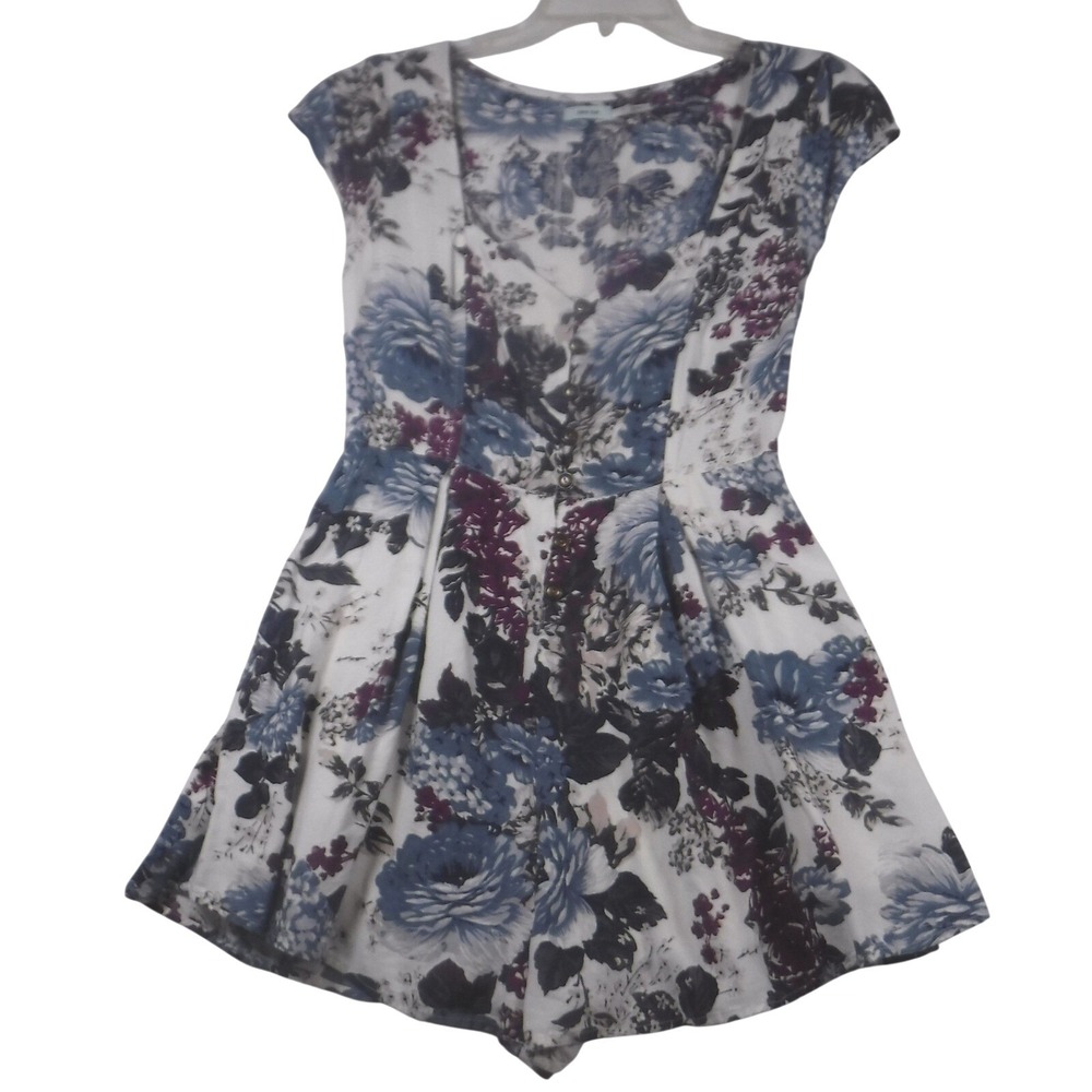 Kimchi Blue Floral Romper Small Blue Purple Button Front Lace Up Back Cap Sleeve